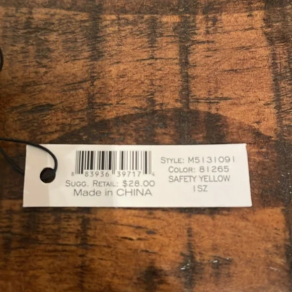 NWT Marc Jacobs Standard Supply Silicone Bracelet in Safety Yellow - Picture 3 of 3